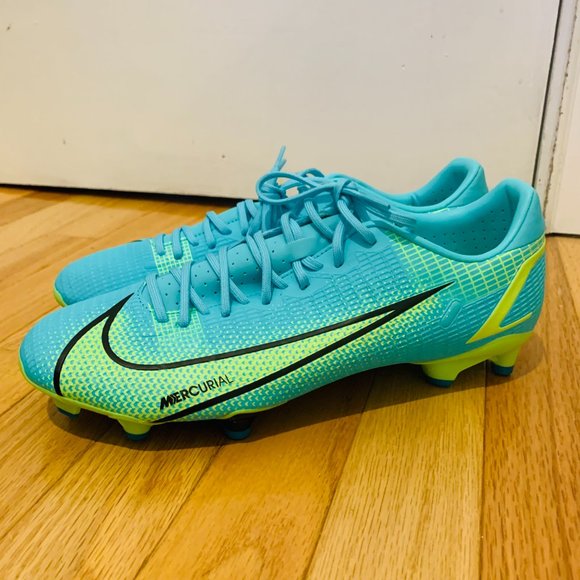 Nike Other - Nike Vapor 14 Academy FG MG Soccer Cleats US SIZE 8 CU5691-403